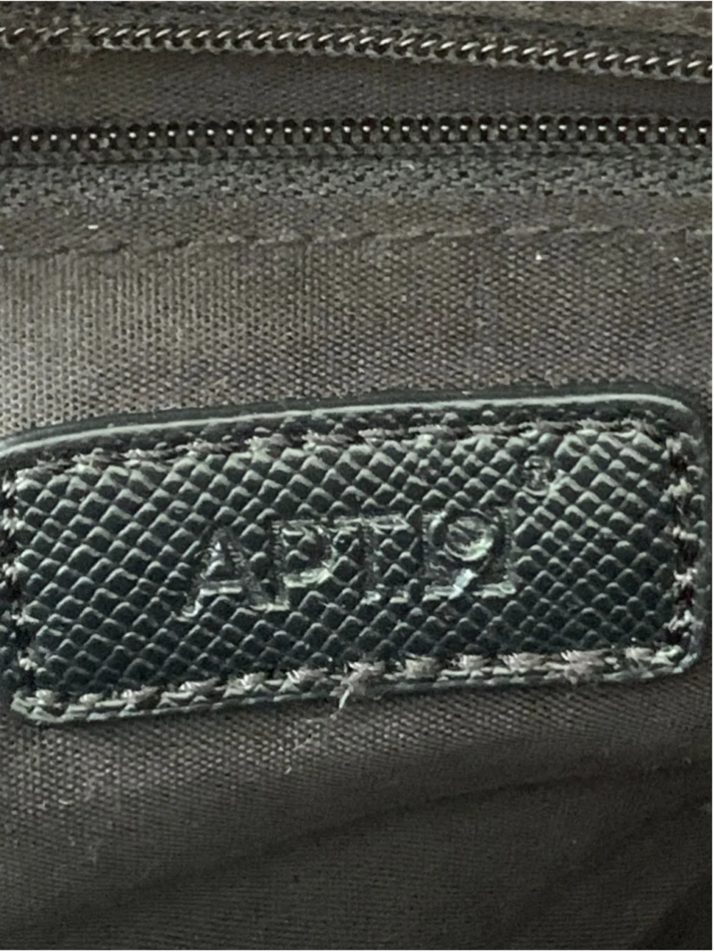 Apt. 9 new back woven